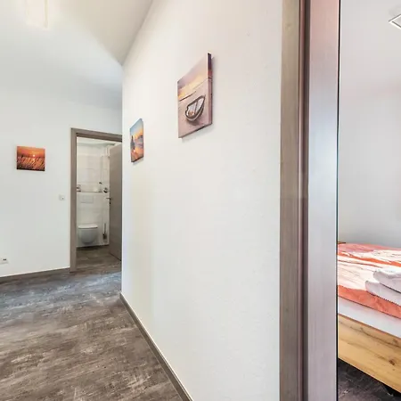 Апартаменты 3-raum-ferienwohnung 4 Hochparterre Куксхафен